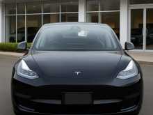 https://riyasewana.com/uploads/tesla-model-3-2205931684.jpg