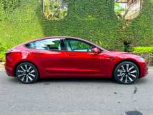 https://riyasewana.com/uploads/tesla-model-3-28195933606.jpg