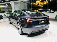 https://riyasewana.com/uploads/tesla-model-3-914053422113.jpg