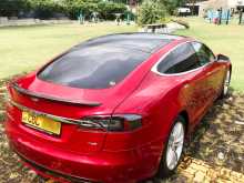 https://riyasewana.com/uploads/tesla-model-s-25114849963.jpg