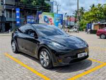 Tesla Model Y 2024 Car