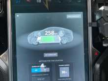 https://riyasewana.com/uploads/tesla-s-model-3016310175.jpg