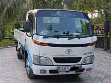 Toyota Dyna 1999 Lorry