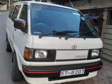 Toyota Toyota 1990 Van