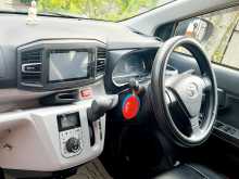 https://riyasewana.com/uploads/toyota-0710481080-2018-2420333212673.jpg
