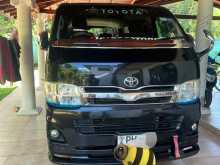 Toyota KDH 2011 Van