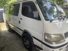 Toyota 1 Lo Z 2003 Van