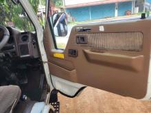 https://riyasewana.com/uploads/toyota-10-5-1515282924761.jpg