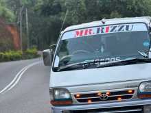 Toyota 102 1998 Van