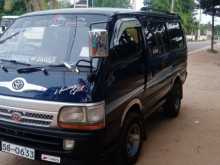 Toyota 102 1991 Van