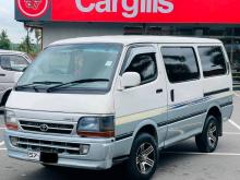Toyota Dolphin 1989 Van