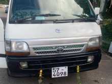 Toyota 102 Dolphin 4 Door 1990 Van