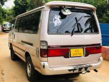 Toyota 110 1990 Van