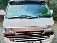 Toyota 113 1994 Van