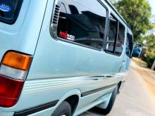 Toyota Dolphin 1998 Van