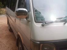 Toyota Dolphin 113 1992 Van