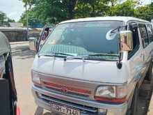 Toyota Dolphin 113 1996 Van