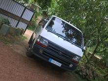 Toyota Dolphin 113 1992 Van