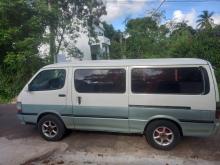 Toyota 113 Long 1994 Van