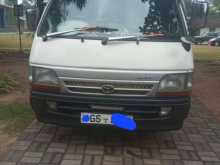 Toyota 123 1998 Van