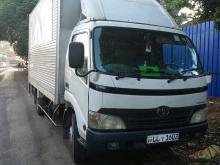 Toyota 14 5 2007 Lorry