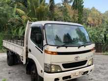 Toyota 145 2000 Lorry