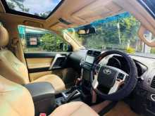 https://riyasewana.com/uploads/toyota-150-2010-48512812322.jpg