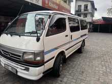 Toyota 172 1998 Van