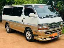 Toyota 172 2002 Van