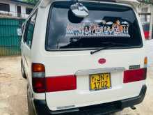Toyota 172 1999 Van