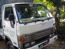 Toyota 1999 Toyota 1992 Lorry