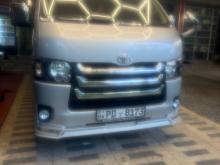 Toyota 200 2007 Van