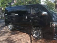 Toyota KDH 2011 Van