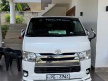 Toyota 201 2015 Van