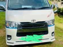 Toyota 201 SGL 2014 Van