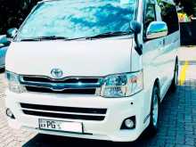 Toyota 201 Super Gl 2013 Van