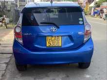 https://riyasewana.com/uploads/toyota-2013-aqua-1414025622672.jpg