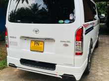 https://riyasewana.com/uploads/toyota-2017-dark-2017-3017195212943.jpg