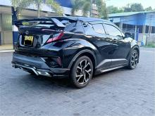 https://riyasewana.com/uploads/toyota-2018-chr-1920503824974.jpg