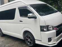 Toyota 221 Kdh 2010 Van
