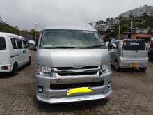Toyota 223 2010 Van