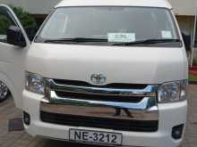 Toyota 223 2025 Van