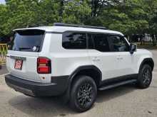 https://riyasewana.com/uploads/toyota-250-prado-2025-1815225912933.jpg