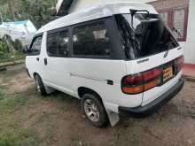 Toyota CR27 1992 Van