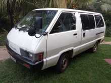 Toyota Lotto CR27 1989 Van