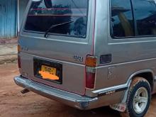 Toyota 2L 1988 Van