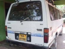 https://riyasewana.com/uploads/toyota-61-21172052487319.jpg