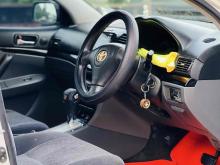 https://riyasewana.com/uploads/toyota-allion-240-1412134024941.jpg
