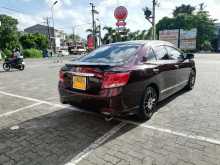 https://riyasewana.com/uploads/toyota-allion-260-181623134452.jpg