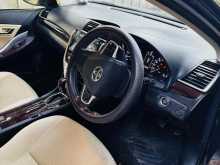 https://riyasewana.com/uploads/toyota-allion-265231722483.jpg